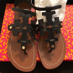 TORY BURCH PHOEBE SANDALS IN BLACK SZ 7